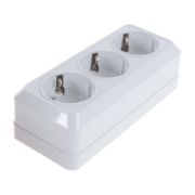 Розетка накладная 3 гнезда, с заземлением. 250В.16А, белая. UNIVersal Олимп